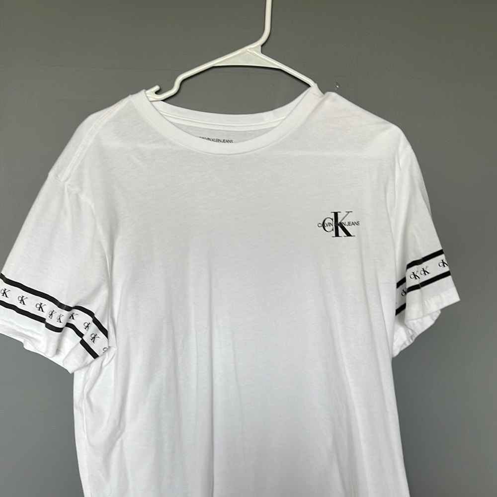 White Calvin Klein Tee